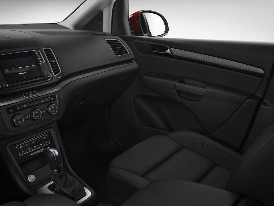  Seat Alhambra 2015 года  (фото 8 из 35)